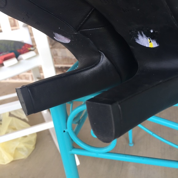 Unisa Black Vegan Leather Knee High Slouch Boots - Picture 4 of 15